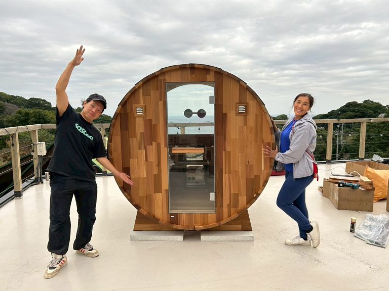LINE_ALBUM_静岡県下田市　新堀様1800Rハーフ窓三相→単相変更_251015_1